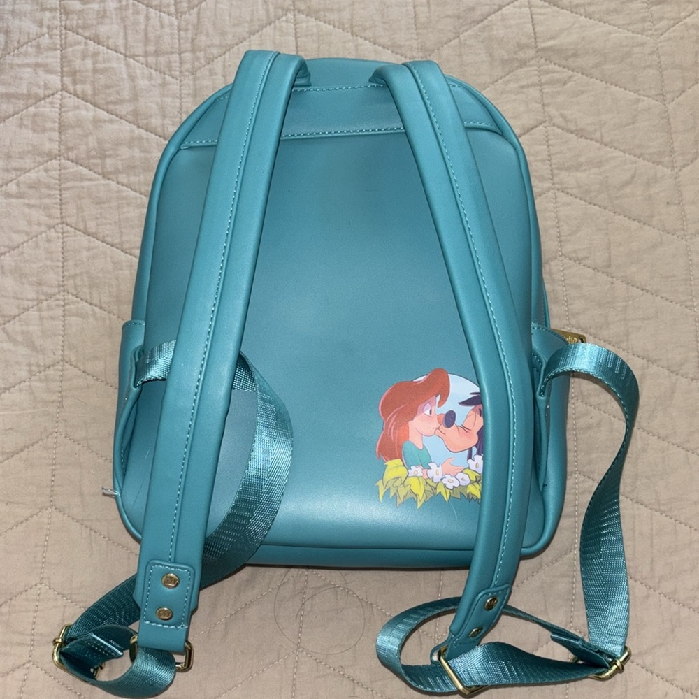 Goofy movie loungefly backpack - Picture 2 of 3